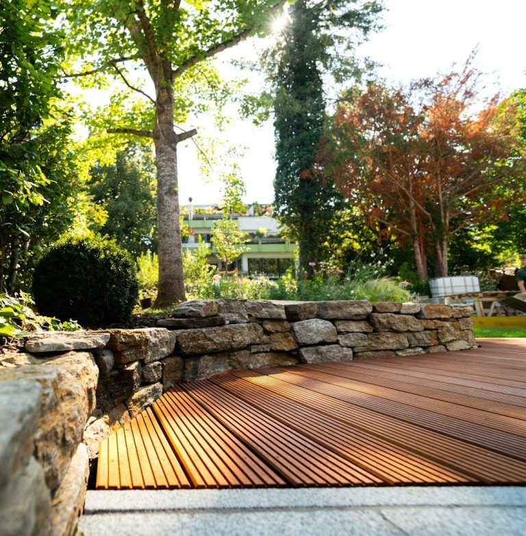 Schöne Gärten durch Natur und Garten GmbH aus Varel Dangast Natur und Garten GmbH. Wir lieben Natur.
